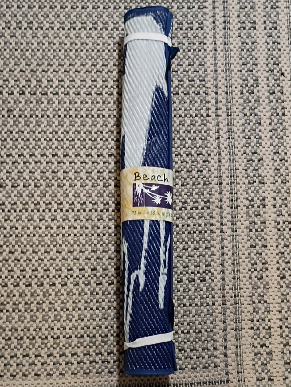 Beach Printed Roll-Up Mat in Navy and White